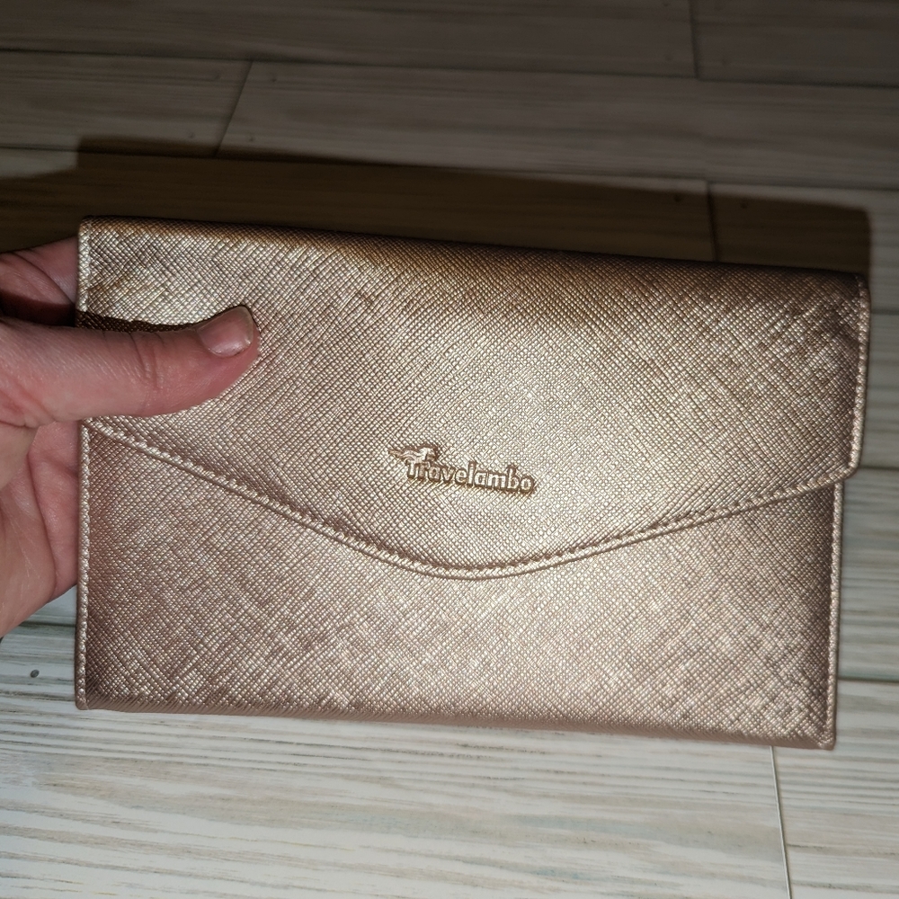 Travelambo Wallet